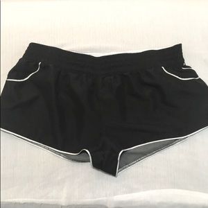 Bundle me to save $- Black shorts with pockets.